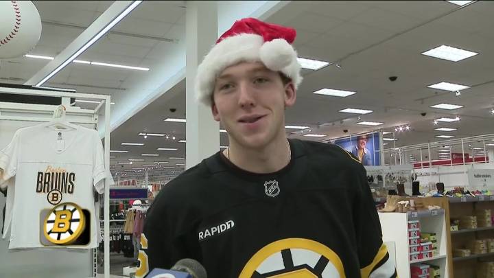 Boston Bruins players buy holiday gifts for children in need