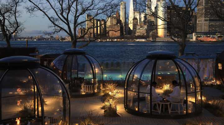 Candlelit Pool Concerts Are Coming to QC New York