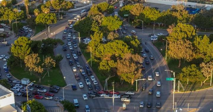 Tráfico a mitad de semana en la Zona Río de Tijuana