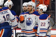 Deadspin | NHL roundup: Jack Roslovic's 2nd straight OT goal lifts Oilers