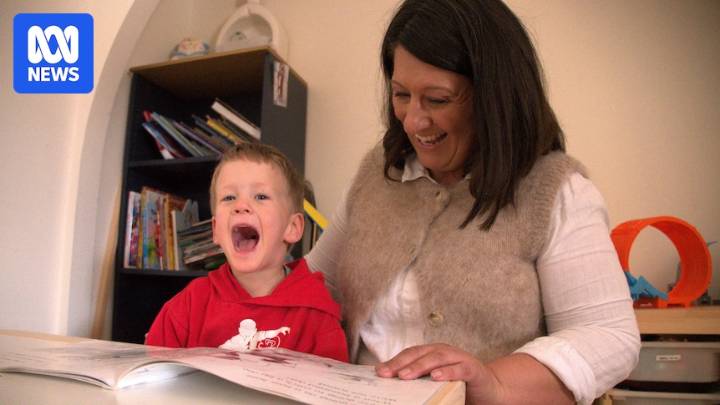 Australians suffering 'irreversible complications' waiting years to see medical specialists