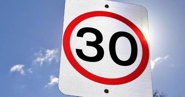 NSW news: Doctors and road safety experts call for lower speed limits in residential areas across NSW