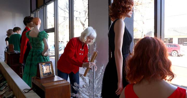 Christmastime in the city: Downtown Billings gets festive as it kicks off holiday shopping