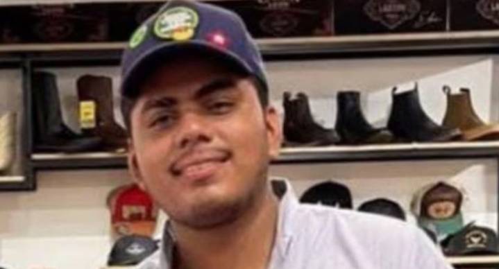 Detienen a 4 policías por asesinar a balazos a estudiante veterinario en Tabasco