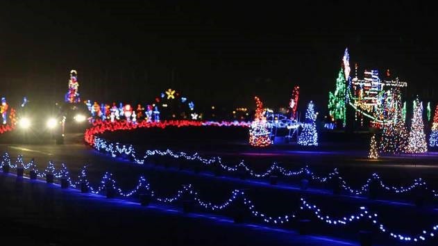 Gift of Lights at Dover Motor Speedway features more than 100 scenes