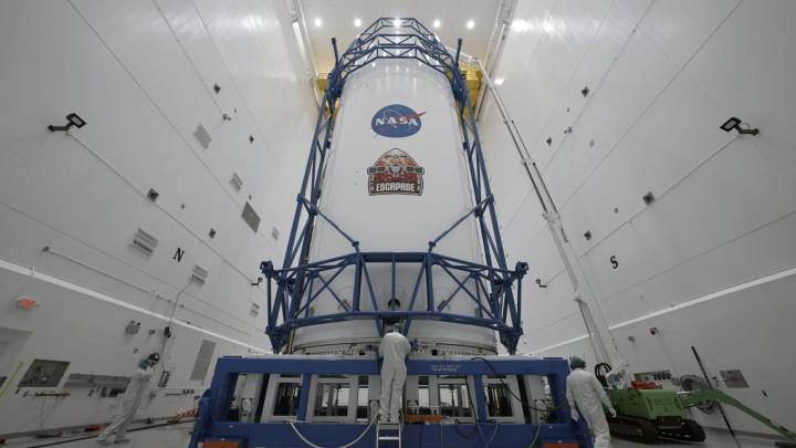 Ya pusimos comunicaciones en el espacio, podemos construir fábricas: Bezos