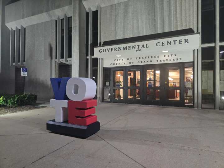 New commissioners in Traverse City prioritize housing, infrastructure projects.