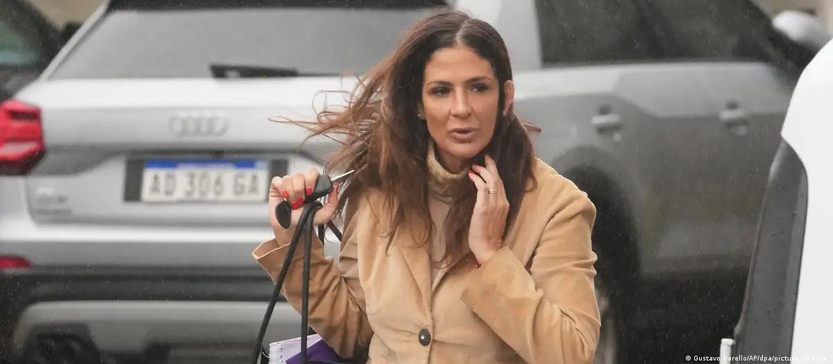 Destituyen jueza del caso Maradona por salir en documental