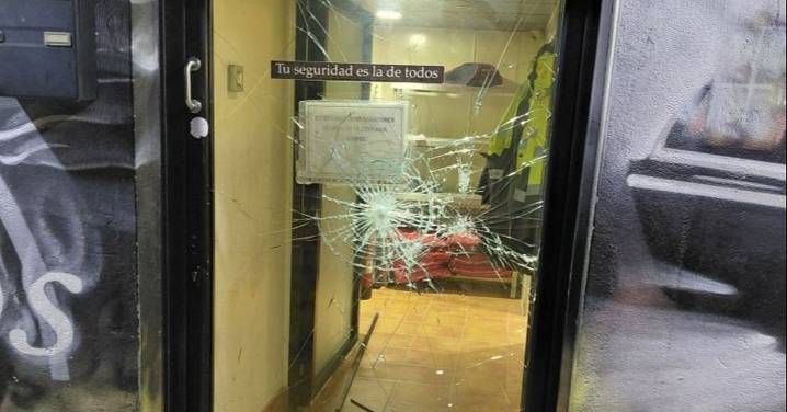 Detenido en Salamanca tras romper el cristal de un local y amenazar de muerte a los agentes durante su detención