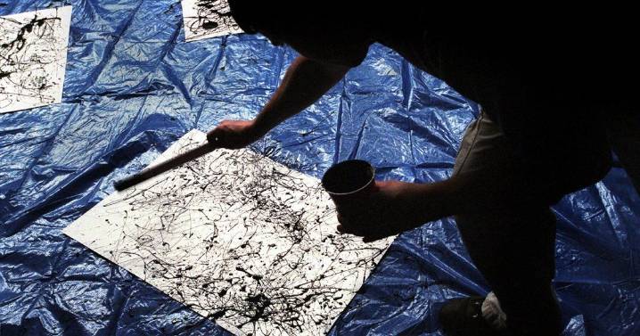 Kid’s paintings surprisingly similar to Jackson Pollock’s art