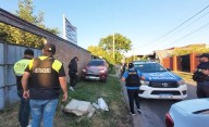 Allanan 10 domicilios de jefes de comisarías de Tucumán por grave denuncia de coimas y exacciones