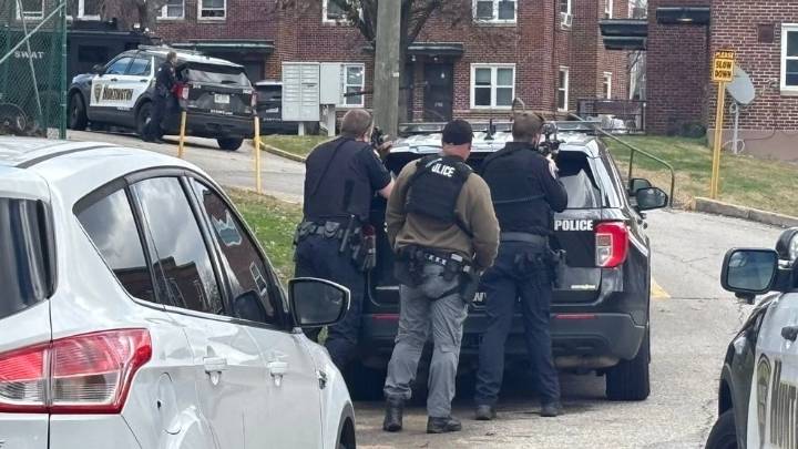 One person in custody following standoff in Huntington