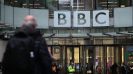 La BBC defiende su “periodismo imparcial” mientras Trump amenaza con una demanda por difamación de $1,000 millones de dólares