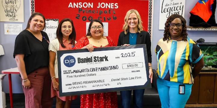 Bryan ISD staff member Margarita Cruz Mandujano shines on campus