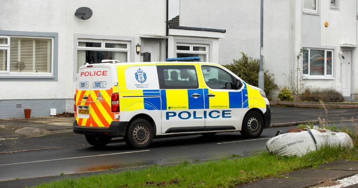 Man to appear in court after Kilwinning street locked down over alleged 'hostage situation'