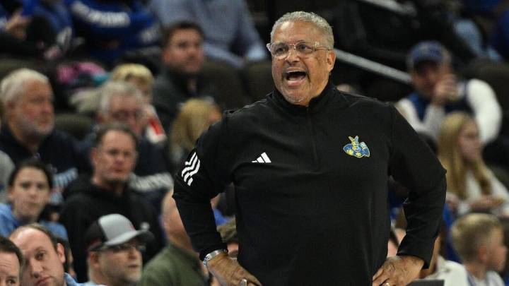 Kansas City vs. Iona prediction, odds: College basketball picks today from proven model