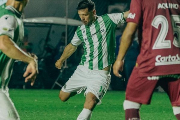 El referente de Banfield Sergio Vittor explicó la ausencia del plantel a un entrenamiento de la semana pasada