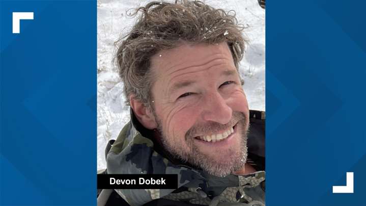 Clackamas County Sheriff's Office searching for missing hunter near Estacada