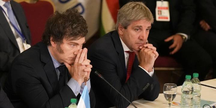 El Gobierno seguirá utilizando al dólar como ancla para acelerar el proceso de desinflación en 2026