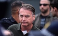 Defensa de Bolsonaro pide que el expresidente brasileño cumpla pena de 27 años de cárcel desde su casa