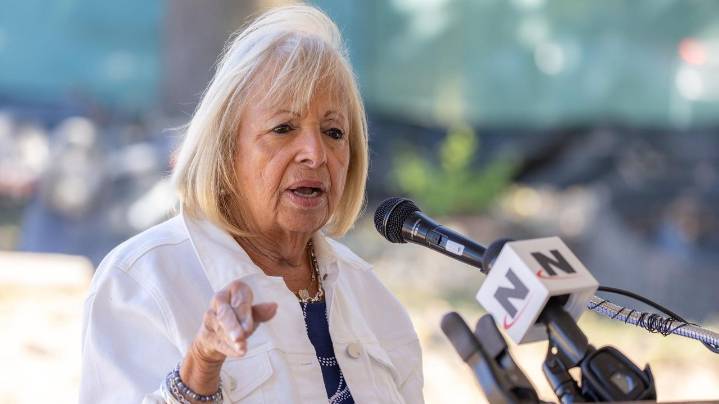 Islip's tax-piercing budget passes by default