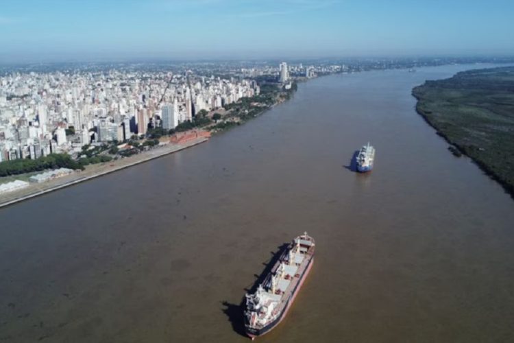 Hidrovía: la Justicia habilita la audiencia pública y rechaza el planteo de tres ONG