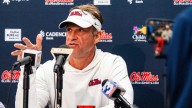 Ole Miss hits with 4-star decommitment as Lane Kiffin’s exit to LSU looms