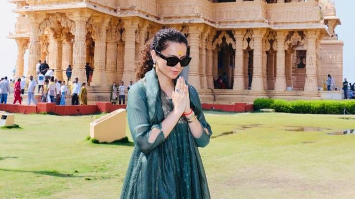 ‘Har Har Mahadev’: Kangana Ranaut Offers Prayers At Somnath Temple