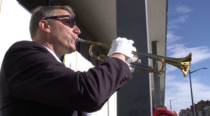 In a town impacted by divisive government shutdown, Leavenworth stood united for Veterans Day