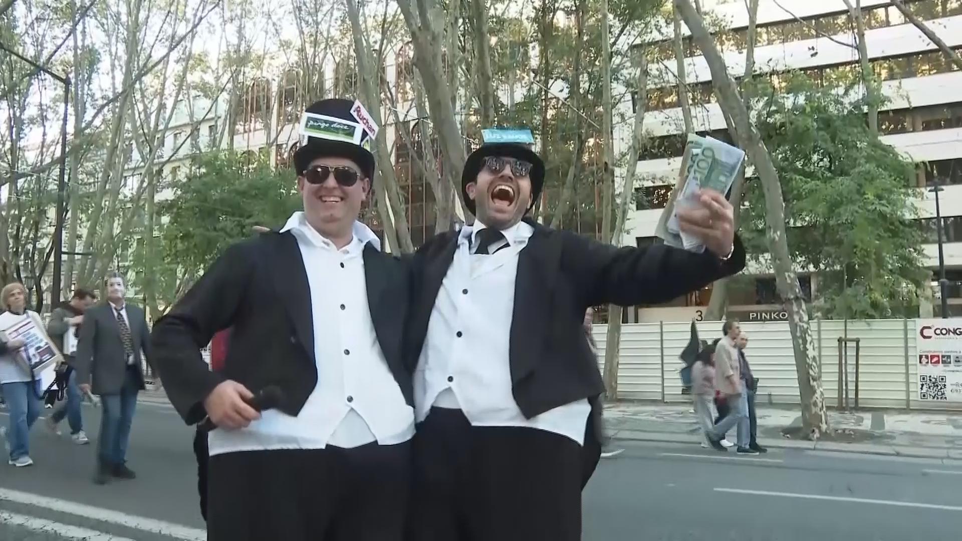 Tens of thousands of Portuguese march against government plans for labor reforms