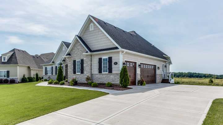 8 Types Of Concrete Driveways (& Which One Is Best For Your Home)