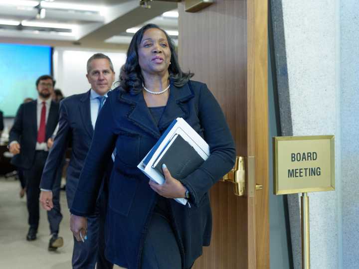 US Fed Governor Cook offers detailed defence in mortgage fraud case