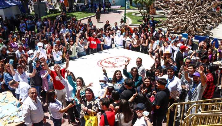 Récord dulce en Quillota: miles disfrutaron de la sustancia más grande de la región