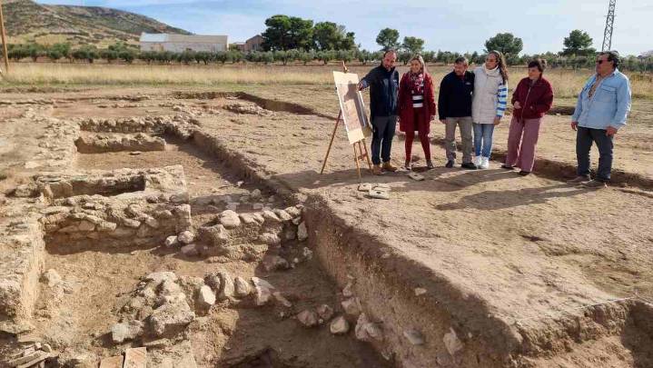 Un horno y un pozo, nuevos hallazgos documentados de la bodega romana de Valdepeñas
