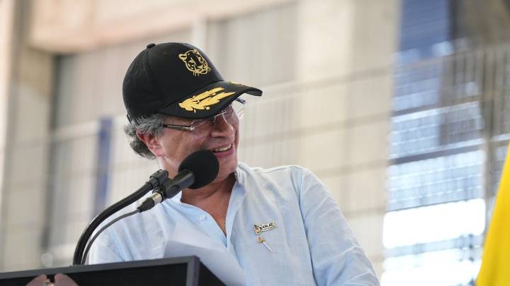 Gustavo Petro respondió críticas por admitir que fue a un burdel en Portugal: “Aún soy capaz de la seducción ”