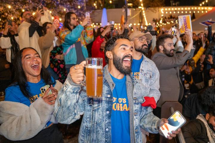 Los jóvenes y los latinos, claves en la histórica elección del socialista Mamdani en la rica Nueva York