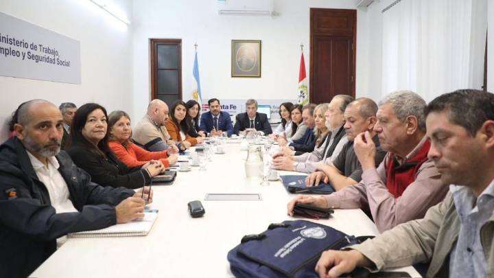 El gobierno de Santa Fe definió un aumento a estatales para compensar la inflación