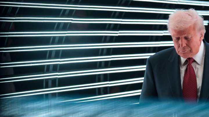 Trump Insiste en Retomar Pruebas de Armas Nucleares; Rusia le Responde