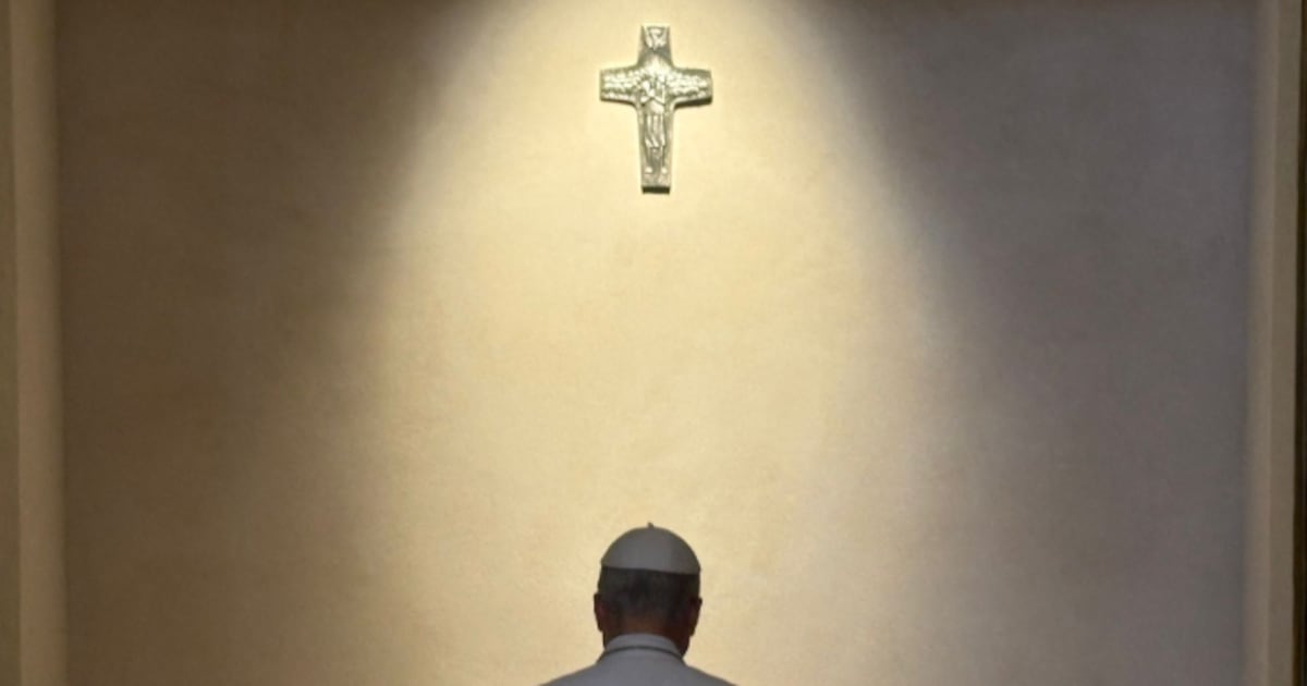 ¿El Papa invisible?: Los silenciosos primeros seis meses de León XIV