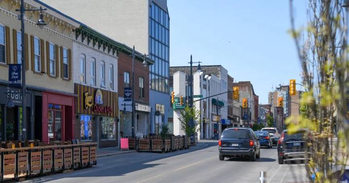 Belleville council to look at report on two hour free parking at municipal lots