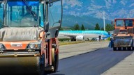 Retomaron la repavimentación del aeropuerto Chapelco mientras avanzan las obras de ampliación