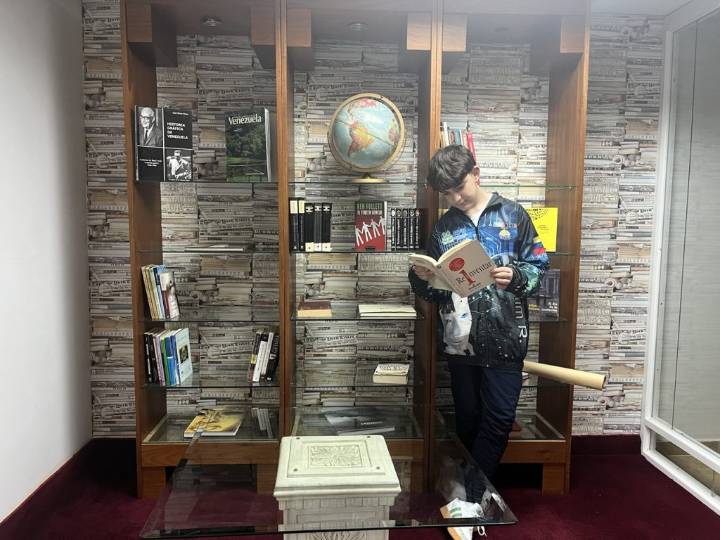 Ibrahim Rahwan Falaha: joven guayanés que transforma la robótica en herramienta...