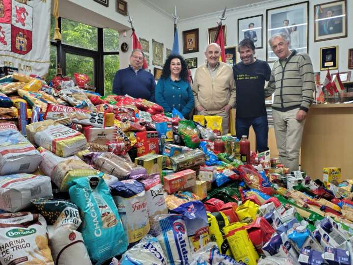 El Cinespa reunió media tonelada de alimentos para comedores y hogares