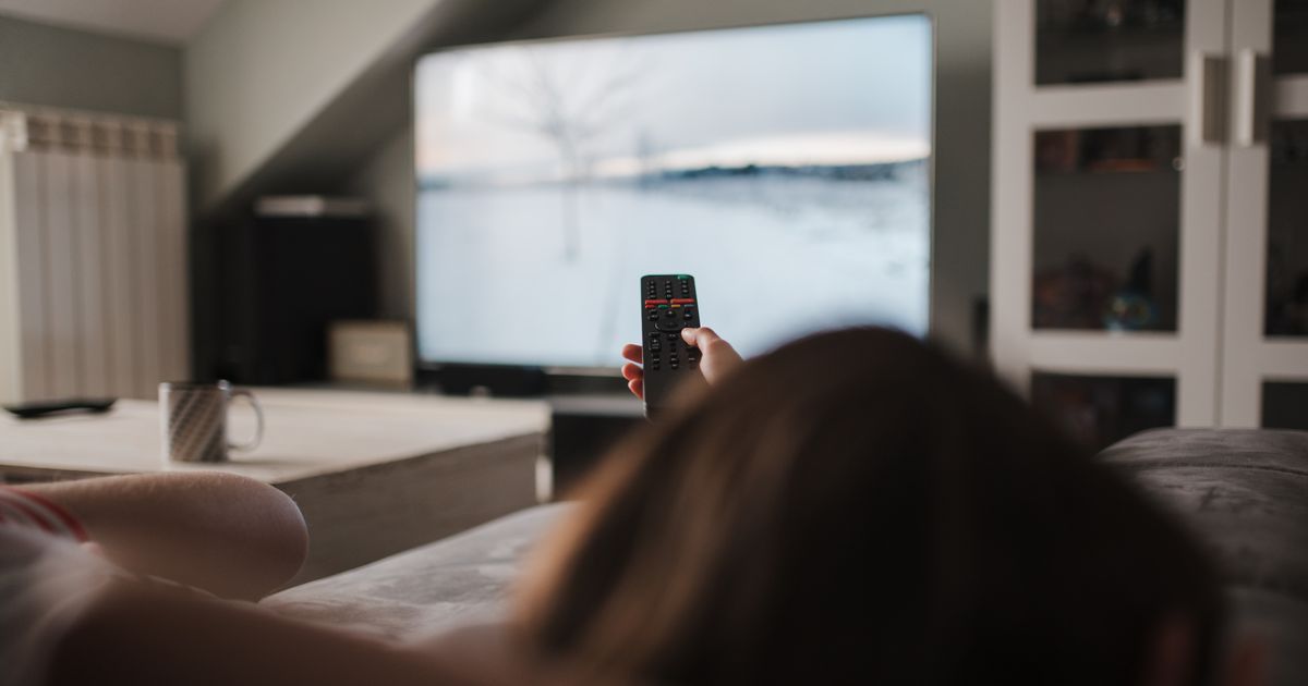 Exactly where to place your TV to avoid eye damage