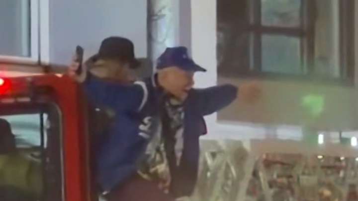 Dodgers fans celebrate World Series win