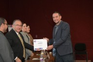 Entrega UACh reconocimientos a 80 docentes