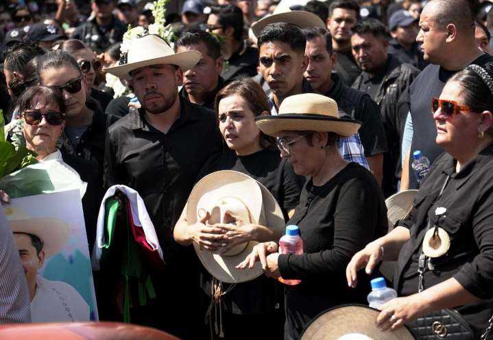 Avanza el Plan Michoacán y Grecia Quiroz toma protesta como alcaldesa de Uruapan