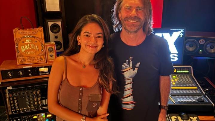 Anushka Sen to Launch Music Career With Debut Single 'Chameleon'