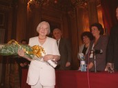 A 25 años de la muerte de la poeta Amelia Biagioni: Masculinidad y femineidad
en su poema “León”