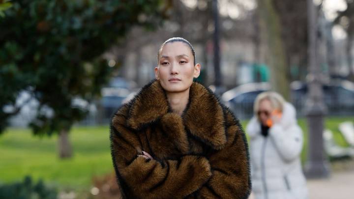 Cropped Faux Fur bomber jacket